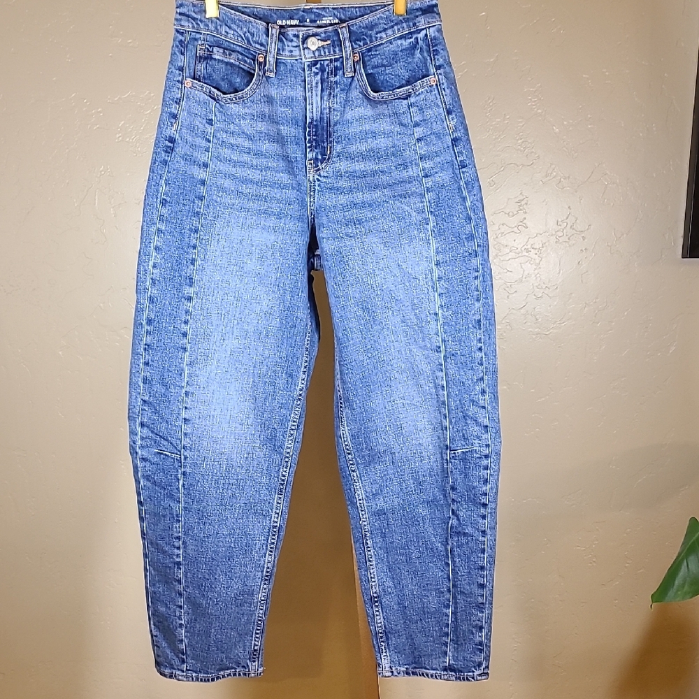 Old Navy Barrel Jean